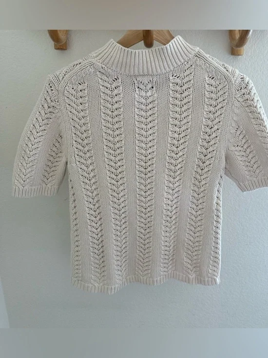 GAP cream short sleeve pointelle mockneck knit sweater size XS minimalist - Picture 7 of 10